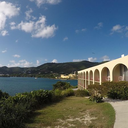 Hotel On The Cay Christianted Bagian luar foto