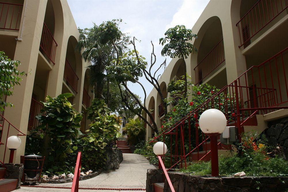 Hotel On The Cay Christianted Bagian luar foto