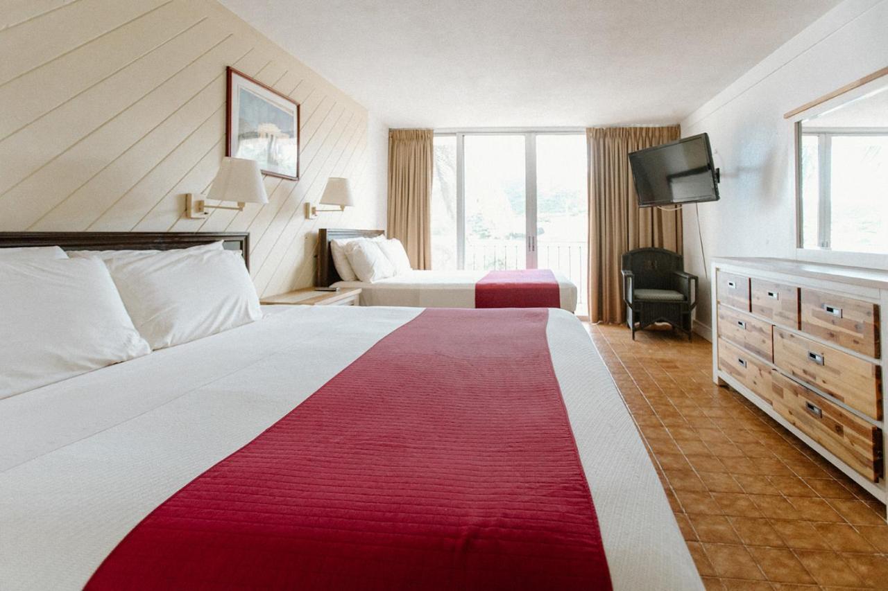 Hotel On The Cay Christianted Bagian luar foto