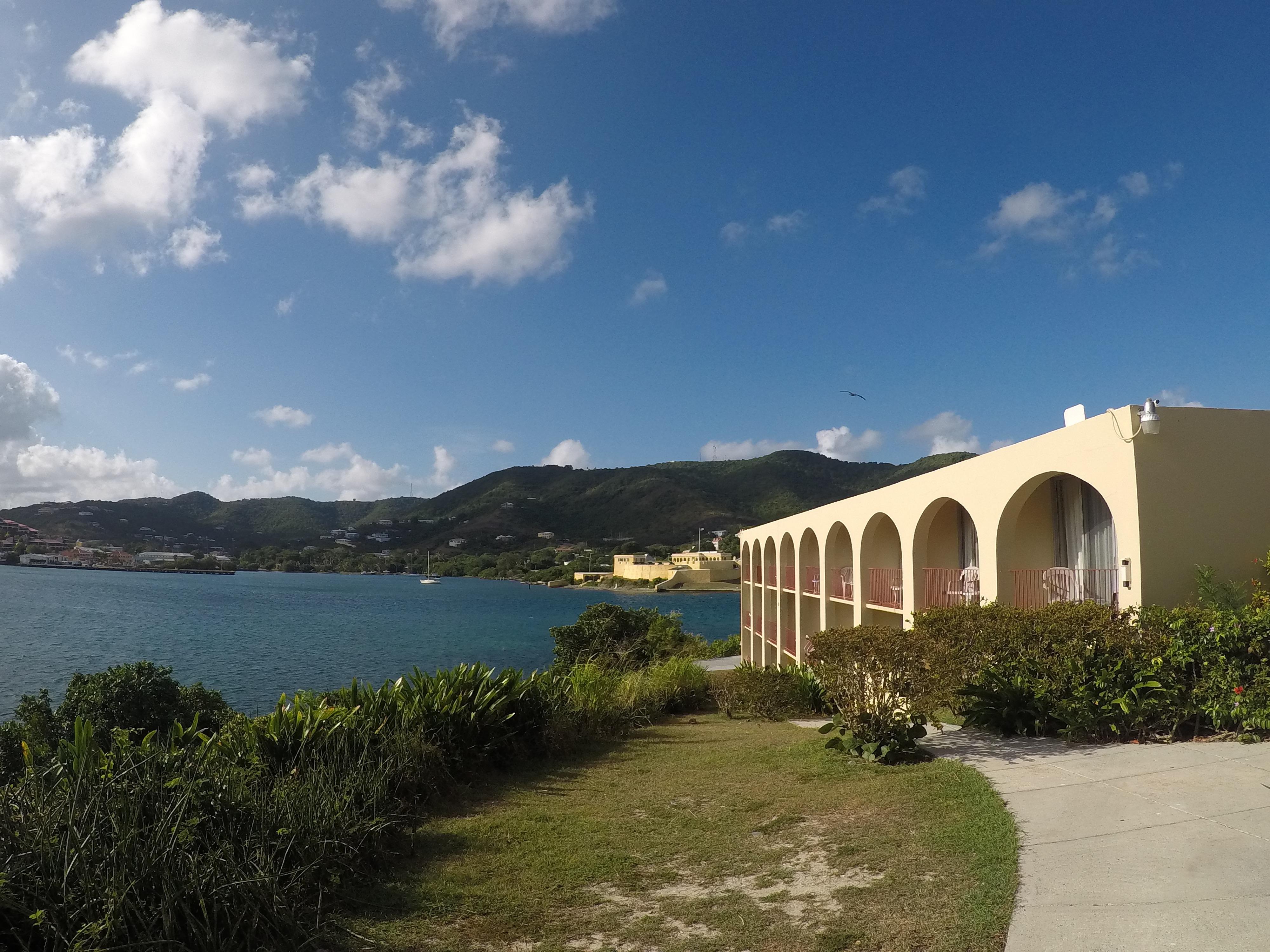 Hotel On The Cay Christianted Bagian luar foto