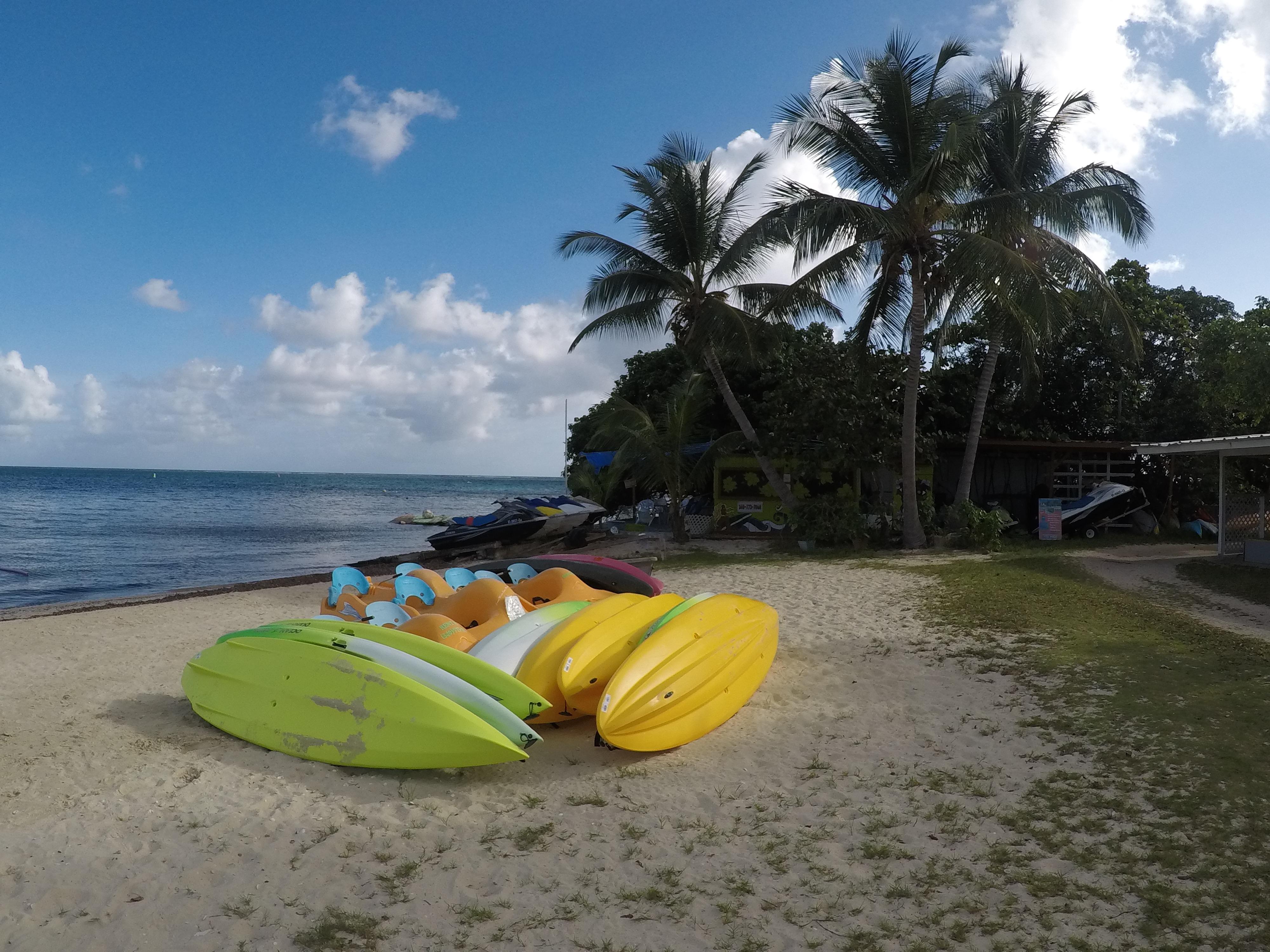 Hotel On The Cay Christianted Bagian luar foto