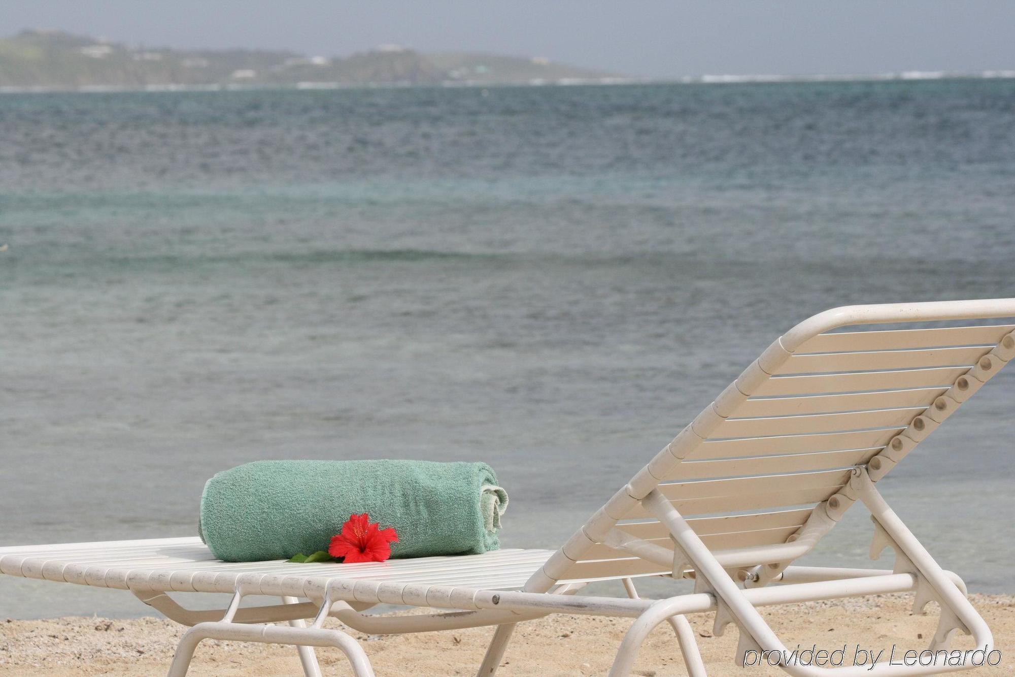 Hotel On The Cay Christianted Bagian luar foto