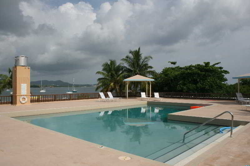 Hotel On The Cay Christianted Bagian luar foto