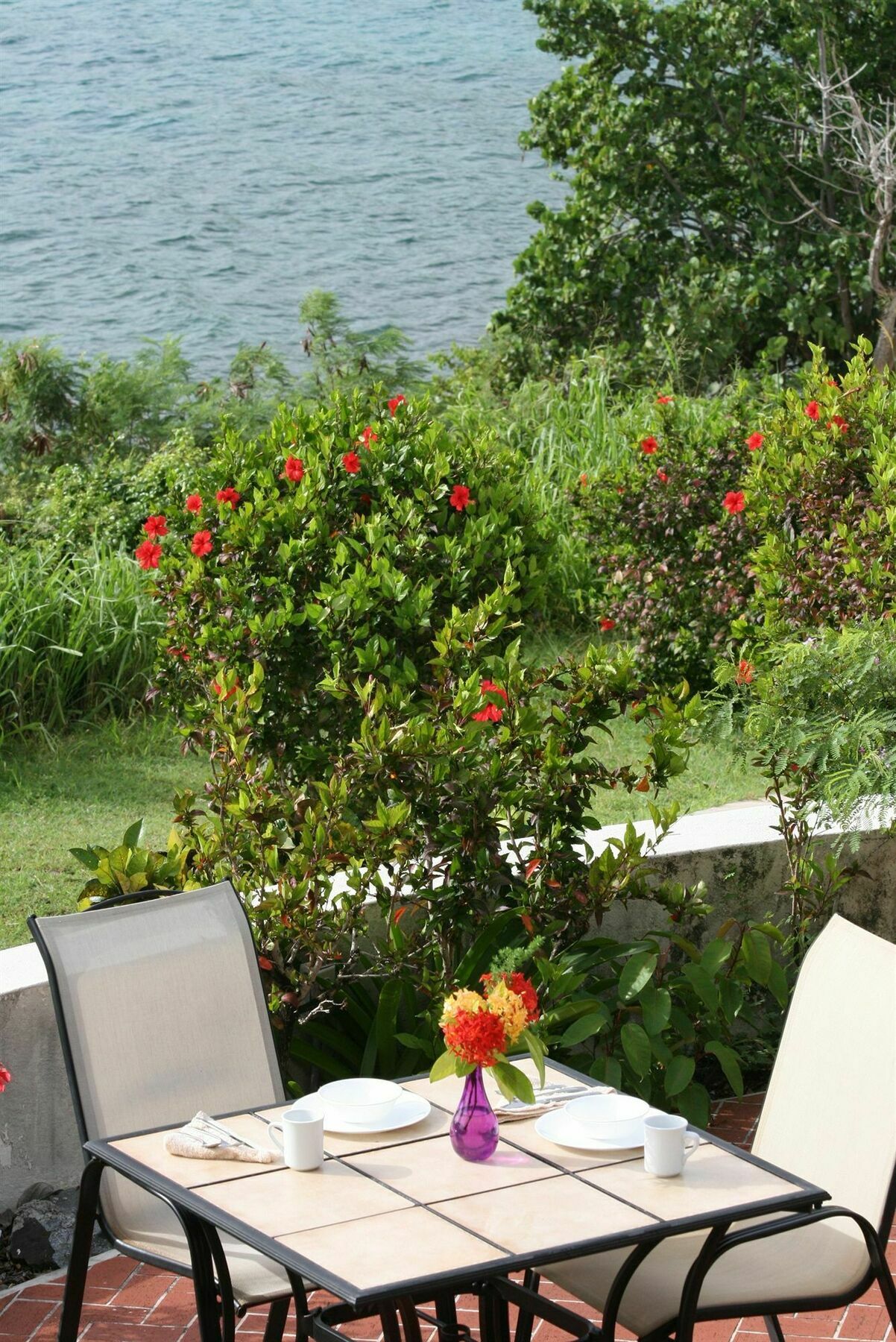 Hotel On The Cay Christianted Bagian luar foto